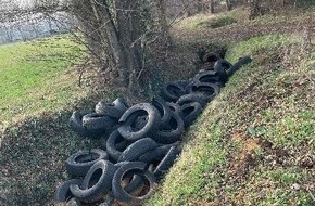 Polizeiinspektion Emsland/Grafschaft Bentheim: POL-EL: Wietmarschen - Illegale Entsorgung von 40 Autoreifen - Zeugen gesucht