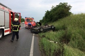 Polizeidirektion Landau: POL-PDLD: Landau A65. PKW auf Dach