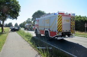 Feuerwehr Dinslaken: FW Dinslaken: Verkehrsunfall eingeklemmte Person Bergerstr.