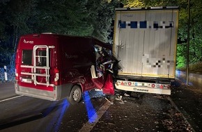 Feuerwehr Detmold: FW-DT: Alleinunfall am Sonntagabend