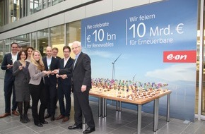 E.ON Energie Deutschland GmbH: E.ON überspringt Marke von 10 Milliarden Euro bei Investitionen in
Erneuerbare Energie