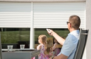 Bundesverband Rollladen + Sonnenschutz e.V.: Rollladen- und Sonnenschutztag 2021 / Sicher für die Kunden da
