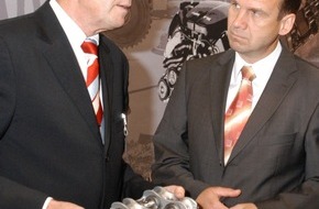 VDA - Verband der Automobilindustrie e.V.: VDA-Tag Thüringen - Branchenkonferenz Automotive / Gottschalk: Automobilindustrie in Thüringen Wachstumsmotor