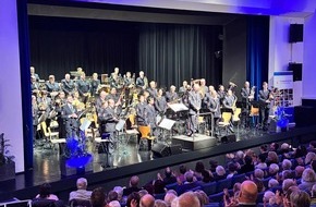 Polizeiakademie Niedersachsen: POL-AK NI: Mit Musik helfen - Spende für die Arbeit der Gedenk- und Bildungsstätte Liebenau