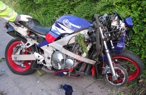 Polizeiinspektion Hildesheim: POL-HI: Motorradunfall mit glücklichem Ausgang