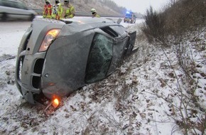 Polizeidirektion Kaiserslautern: POL-PDKL: Unfall auf Schneeglätte