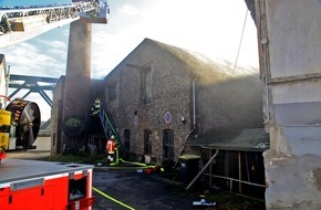 Feuerwehr Essen: FW-E: Essen-Steele, Westfalenstraße, 05.01.2016, 13.09 Uhr