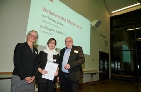 Universität Osnabrück: Maedeh Amini erhält den DAAD-Preis für internationale Studierende 2025