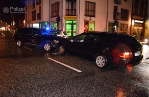 Polizeipräsidium Westpfalz: POL-PPWP: Unfall im Kreuzungsbereich