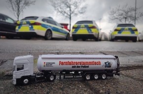 Polizeiinspektion Rotenburg: POL-ROW: Führerscheinrecht und MPU mit dem Fernfahrerstammtisch