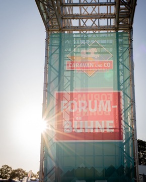 CARAVAN und CO 2025: Camping-Erlebnis auf der Messe mit Festival-Flair