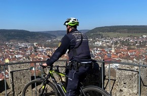 Polizeipräsidium Konstanz: POL-KN: (Tuttlingen) Polizei mit Dienstfahrrädern auf Streifenfahrt 12.8.20