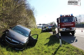 Feuerwehr Iserlohn: FW-MK: Spektakulärer Verkehrsunfall auf der Autobahn 46