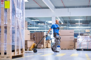 &quot;25% fewer days of absence in logistics thanks to exoskeletons&quot; - Ottobock strengthens portfolio