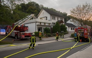 Feuerwehr Lennestadt: FW-OE: Wohnungsbrand in Lennestadt-Maumke - Verletzt wurde niemand
