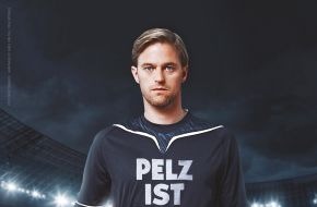 PETA Deutschland e.V.: Timo Hildebrand für PETA: "Pelz ist kein Spiel!" / Torwart kämpft gegen Pelzproduktion und appelliert an Verantwortung der Verbraucher
