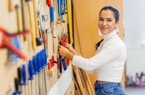 Deutsches Rotes Kreuz in Hessen Volunta gGmbH: FSJ-Start bei DRK Volunta / Rund 1.500 Freiwillige engagieren sich sozial und ökologisch in Hessen