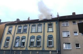 Feuerwehr Bochum: FW-BO: Wohnungsbrand in Bochum-Weitmar