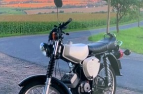 Landespolizeiinspektion Saalfeld: LPI-SLF: Zeugenaufruf - Moped in P&ouml;&szlig;neck entwendet