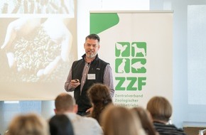 Zentralverband Zoologischer Fachbetriebe Deutschlands e.V. (ZZF): ZZF-Symposium: Was sind wichtige Indikatoren für das Tierwohl?