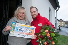 Deutsche Postcode Lotterie: Von wegen Scherz: Nambornerin gewinnt 10.000 Euro
