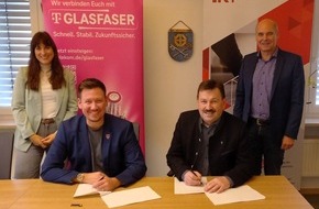 Deutsche Telekom AG: Glasfaserausbau in Konzell wird Wirklichkeit