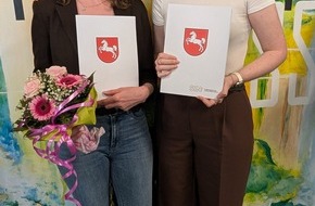 Universit&auml;t Osnabr&uuml;ck: Mitarbeiterinnen der Uni Osnabr&uuml;ck erwerben Verwaltungsfachwirt &ndash; mit gro&szlig;em Erfolg