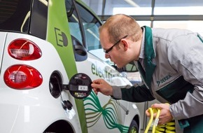 DEKRA SE: DEKRA Umfrage zur Elektromobilität / Jeder Zweite ist für staatlichen Kaufanreiz (mit Bild)