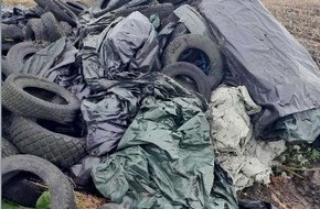 Polizeiinspektion Rotenburg: POL-ROW: ++ Zeugen gesucht ++ Unbekannte/r entsorgt Altreifen und Siloplanen auf einem Feld in Bevern ++ Noch unbekannter Unfallverursacher beschädigt Briefkasten und Telefonmast ++