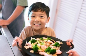 Wort & Bild Verlagsgruppe - Gesundheitsmeldungen: Vergleich: So gesund essen Kinder in anderen Ländern / Die Qualität von Kita- und Schulessen ist hierzulande schwankend. Andere Länder zeigen, wie´s besser geht