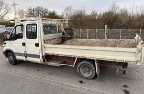 Kreispolizeibeh&ouml;rde Soest: POL-SO: &Uuml;berladener Lkw aus dem Verkehr gezogen