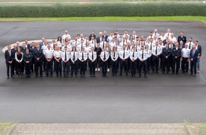 Polizeipräsidium Mittelhessen - Pressestelle Gießen: POL-GI: 69 neue Polizistinnen und Polizisten in Mittelhessen begrüßt
