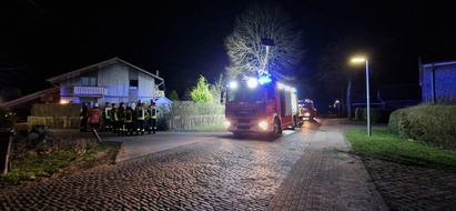 Freiwillige Feuerwehr Gemeinde Schiffdorf: FFW Schiffdorf: Vermeintlicher Schornsteinbrand sorgt für Einsatz in Sellstedt