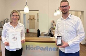 H&ouml;rPartner GmbH: Preis f&uuml;r beste Beratung vor Ort geht in die H&ouml;rakustik-Branche: H&ouml;rPartner gewinnen den Deutschen Servicepreis im Bereich Gesundheit