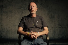 Zwei Jahre nach Hamas-Überfall auf Israel: The HISTORY Channel zeigt neue Dokumentation von „Leaving Neverland“-Regisseur Dan Reed über Terrorangriff vom 7. Oktober 2023