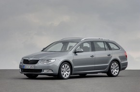 Skoda Auto Deutschland GmbH: SKODA Superb* gewinnt bei Leserwahl der 'Besten Autos 2012' (mit Bild)