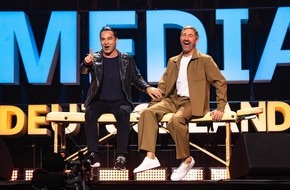 SAT.1: Comedyknall! "Die besten Comedians Deutschlands" z&uuml;nden zum Jahresende und zum Jahresanfang humoristische Raketen in SAT.1