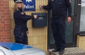 Polizeiinspektion Nienburg / Schaumburg: POL-NI: Liebenau: Verabschiedung in den Ruhestand bei der Polizeistation Liebenau - Meike Wieschmann wird Nachfolgerin des scheidenden Friedel Meyer