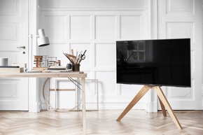 NEXT OP1: TV-Ständer in dänischem Design