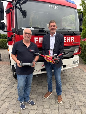 FW-OLL: Familienfest der Feuerwehr Littel mit Fahrzeug- und Drohnenübergabe