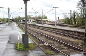 Bundespolizeiinspektion Konstanz: BPOLI-KN: Auseinandersetzung im Bahnhof Radolfzell endet im Gleis