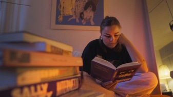 HR Hessischer Rundfunk: "Generation Z - schlaflos": Neuer "Y-Kollektiv"-Film in der ARD Mediathek