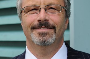 Tännler Personalmanagement AG: Uwe Tännler, Inhaber der Firma Tännler Personalmanagment AG, nimmt Stellung zum politischen Geschehen in der Schweiz