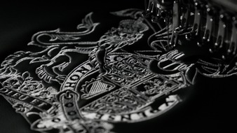 ASTON MARTIN COMMENCES USE OF NEW ROYAL WARRANT BY APPOINTMENT TO HIS MAJESTY THE KING