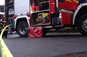 Feuerwehr Plettenberg: FW-PL: Maschinenbrand in Industriebetrieb im OT Stadtmitte schnell gelöscht