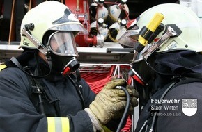 Feuerwehr Witten: FW Witten: Kellerbrand Witten Mitte