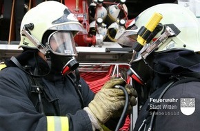Feuerwehr Witten: FW Witten: Kellerbrand Witten Mitte