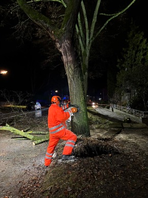 FW Datteln: Einsatzreicher Abend für die Feuerwehr Datteln