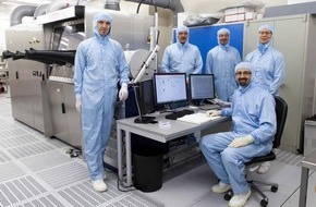 Fraunhofer Institut für Angewandte Festkörperphysik IAF: Weltweit erste Herstellung des Materials Aluminiumscandiumnitrid per MOCVD