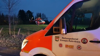 Feuerwehr Sprockhövel: FW-EN: Verkehrsunfall mit Hubschrauber und Ölspur
